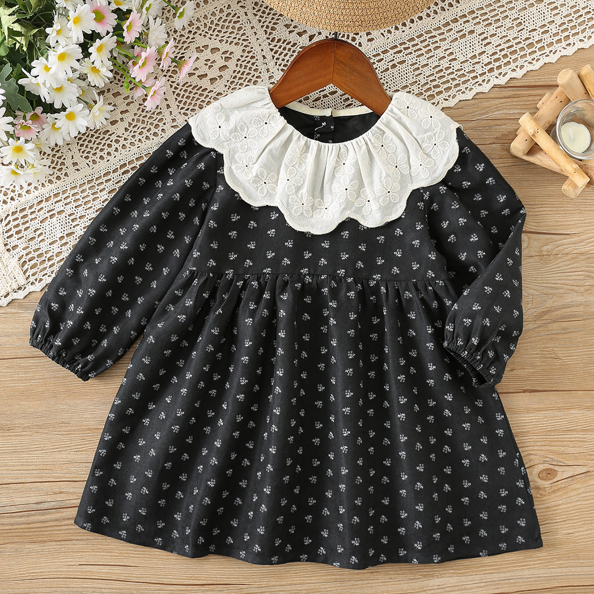 Arrival Autumn Girls Flowers Pattern Long Sleeves Dress with Collar-0